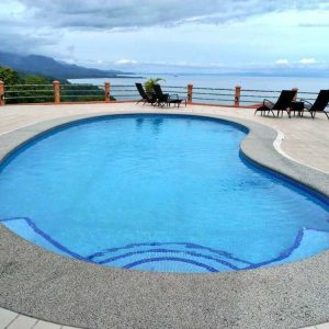 N7-12 · Pool care in Spain